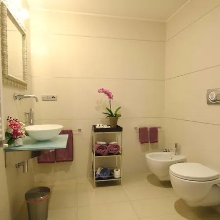 Interno 5 לינה וארוחת בוקר רומא