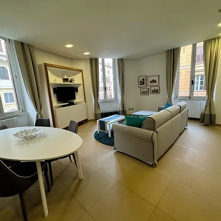 Interno 5 לינה וארוחת בוקר רומא