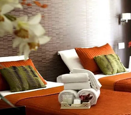 Interno 5 4*