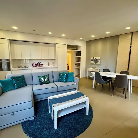 Interno 5