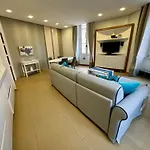 Interno 5 4*