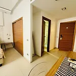 Interno 5 4*