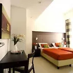 Interno 5 Bed & Breakfast 4*
